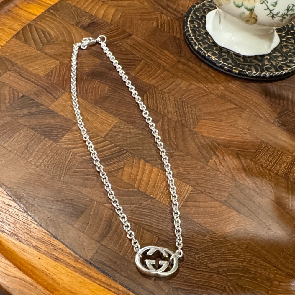 Gucci Italy Sterling Silver Interlocking G Pendant & Rolo Chain Necklace